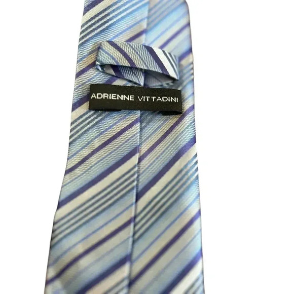 Adrienne Vittadini Mens Tie Necktie Diagonal Blue Purple Gray Stripe 3” X 61” - Picture 1 of 4